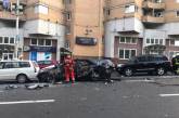 В центре Киева взорвалось авто - есть жертвы