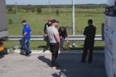 На границу "встречать" Саакашвили приехали автобусы с титушками 