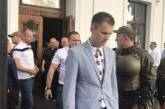 При эвакуации с сессии депутаты горсовета Одессы забыли "темники" с указанием как голосовать, - СМИ
