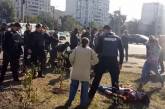 В Киеве полицейские применили силу и слезоточивый газ к женщинам