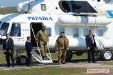 Порошенко пообещал праздничные премии военным в АТО