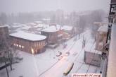 Снег посреди зимы: на трассах под Николаевом остановилось движение