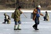 За два дня в Николаевской области бойцы МЧС спасли 7 рыбаков, еще один пропал без вести (ДОБАВЛЕНО ФОТО)