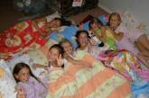 «Это же не вьетнамские дети»: депутаты добились, чтобы в николаевских лагерях чаще меняли постельное белье
