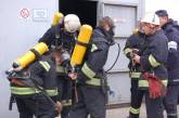 Николаевские спасатели полтора часа боролись с условным пожаром на предприятии хранения и переработки семян подсолнечника (ФОТО)