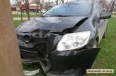 В Николаеве слетевшую с дороги «Тойоту» зажало между столбом и деревом: водитель в больнице
