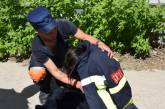 В Николаеве 22-летняя девушка прыгнула с Варваровского моста — ее спас патрульный