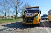 В Николаеве пьяный водитель на "Руте" врезался в маршрутку с пассажирами — трое пострадавших 