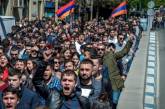 Армянская оппозиция намерена добиваться внеочередных парламентских выборов в стране