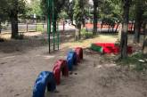 В Заводском районе на Курортной отремонтировали детскую площадку
