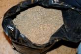 У жителя Новобугского района милиционеры обнаружили более килограмма конопли