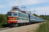 Во время осенних каникул по Украине будут курсировать дополнительные поезда
