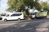 В Николаеве столкнулись маршрутка и грузовик с пельменями