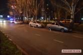 В центре Николаева столкнулись три автомобиля. ДОБАВЛЕНО ВИДЕО