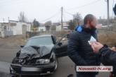В Николаеве на Аляудском спуске столкнулись «ГАЗ» и BMW — водителю оторвало ухо
