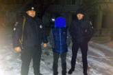 На Николаевщине поймали вора "на горячем": он через разбитое окно тащил системный блок