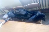 В Николаеве, дожидаясь очереди сдать бюллетени, люди засыпают на стульях