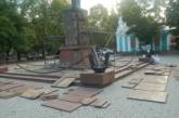 Городские власти Николаева приурочили окончание ремонта памятника адмиралу Макарову ко дню ВМФ России