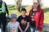 Двое несовершеннолетних детей шли пешком по трассе из Херсона в Николаев — их пытались похитить