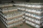 В Николаеве на 398 бутылок фальсифицированной водки стало меньше