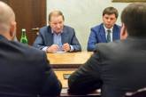 На переговорах в Минске Кучма требует роспуска «ЛДНР»