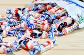 12 школьников попали в больницу, отравившись китайскими конфетами