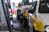 АЗС продолжают снижать цены на топливо