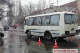 В Николаеве автобус протаранил «Рено»