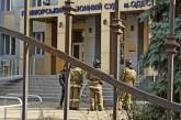 В Одессе обвиняемый с гранатой взял судей в заложники