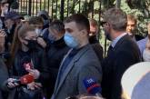 Убившего человека радикала Стерненко отправили в Одессу под домашний арест