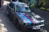 В Одессе водитель BMW сбил полицейского и протащил его на капоте