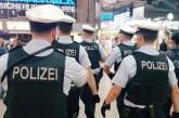 В массовой драке во Франкфурте пострадали около 5 полицейских