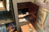 В Харькове мужчина с палкой ограбил отделение «Укрпочты»