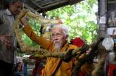 Житель Вьетнама не стригся 80 лет. ВИДЕО