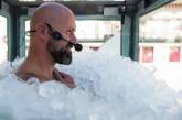 Австриец установил мировой рекорд, просидев в ледяной кабине 2,5 часа