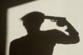 В Мукачево полицейский, дежуривший в теризбиркоме, выстрелил себе в голову 