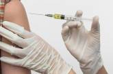 Украинцев будут вакцинировать от коронавируса в три этапа, - ЦОЗ