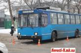 В центре Николаева троллейбус врезался в «Фиат»