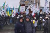 Участница «ФОП-майдана» из Николаевской области заявила, что полицейские «воруют» их еду и одеяла