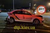 В Киеве пьяный водитель повредил три машины: пострадала полицейская. ВИДЕО
