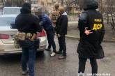 В Одессе задержали преступников, которые сбывали «фальшь» в Николаевской области