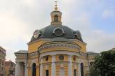 На Пасху в Киеве две девушки устроили дебош в храме. Видео