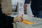 На досрочных выборах в Армении на одном из участков вспыхнула стрельба