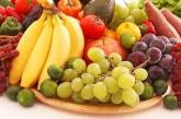 В Украине резко выросли цены на яблоки, бананы и виноград