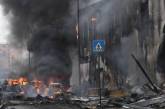 В Милане самолет под управлением миллиардера упал на здание: есть погибшие