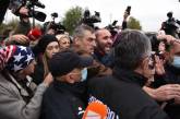 Акция у тюрьмы с Саакашвили переросла в потасовки