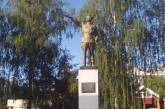 Под Полтавой разбили памятник Чапаеву