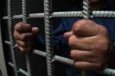 Житель Николаевской области год насиловал 13-летнюю падчерицу: суд вынес приговор