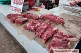 Мясо на николаевских рынках подешевело, зато цена сала бьет рекорды