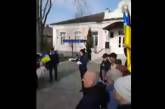 Жители Голой Пристани вышли на митинг – требуют вернуть мэра